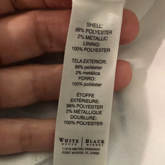 Like new! - WHBM Sleeveless Blouse - Picture 4 of 10